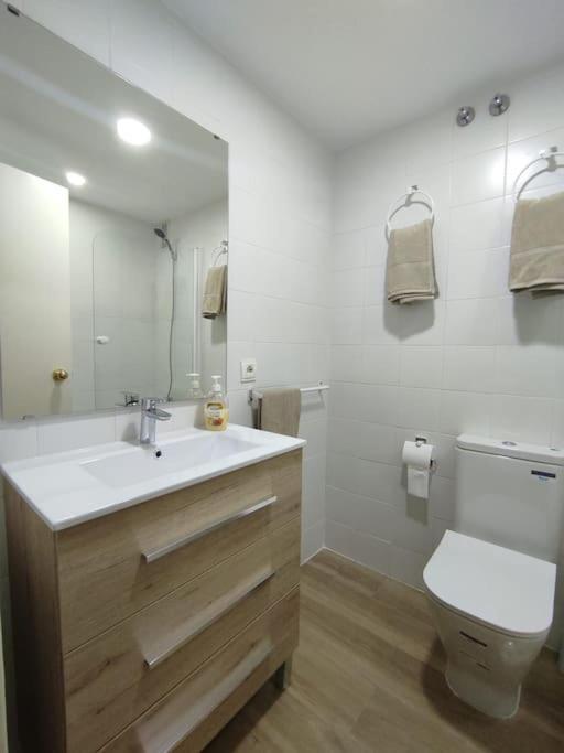 Apartamento En Puerto De Santa Maria, Playa Las Redes Ел Пуерто де Санта Мария Екстериор снимка