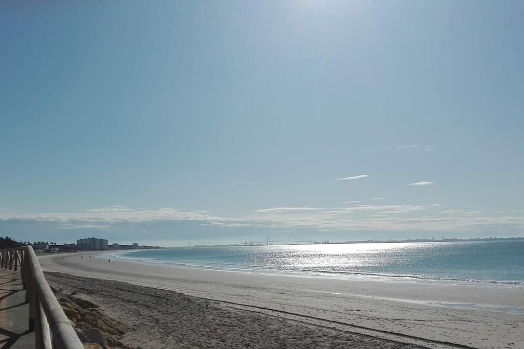 Apartamento En Puerto De Santa Maria, Playa Las Redes Ел Пуерто де Санта Мария Екстериор снимка