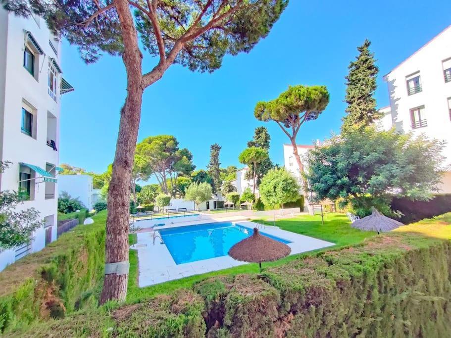 Apartamento En Puerto De Santa Maria, Playa Las Redes Ел Пуерто де Санта Мария Екстериор снимка