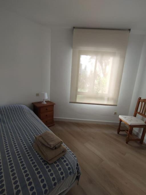 Apartamento En Puerto De Santa Maria, Playa Las Redes Ел Пуерто де Санта Мария Екстериор снимка