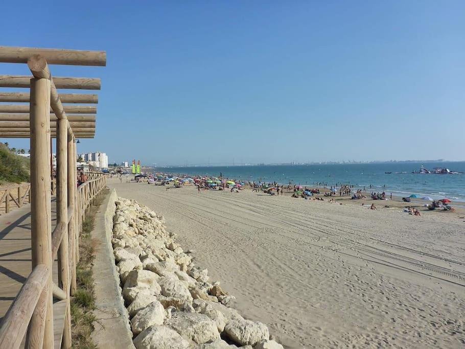 Apartamento En Puerto De Santa Maria, Playa Las Redes Ел Пуерто де Санта Мария Екстериор снимка